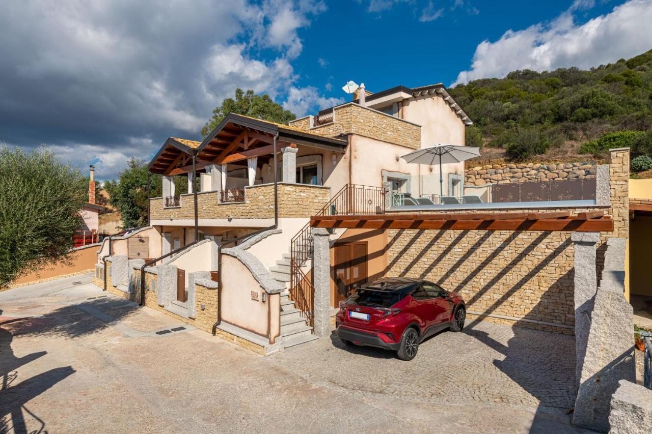 Villa Sa Rocca Junior & Suite Chia Exterior foto